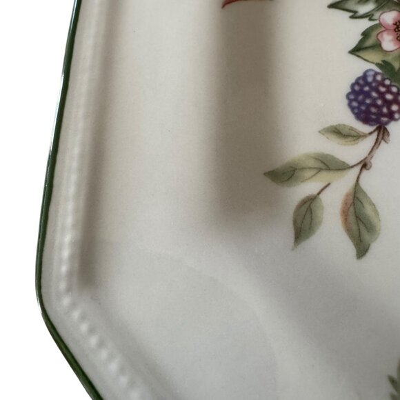Johnson Brothers FRESH FRUIT Dinner Plates England Porcelain Octagonal Set Of 2 - Picture 6 of 13